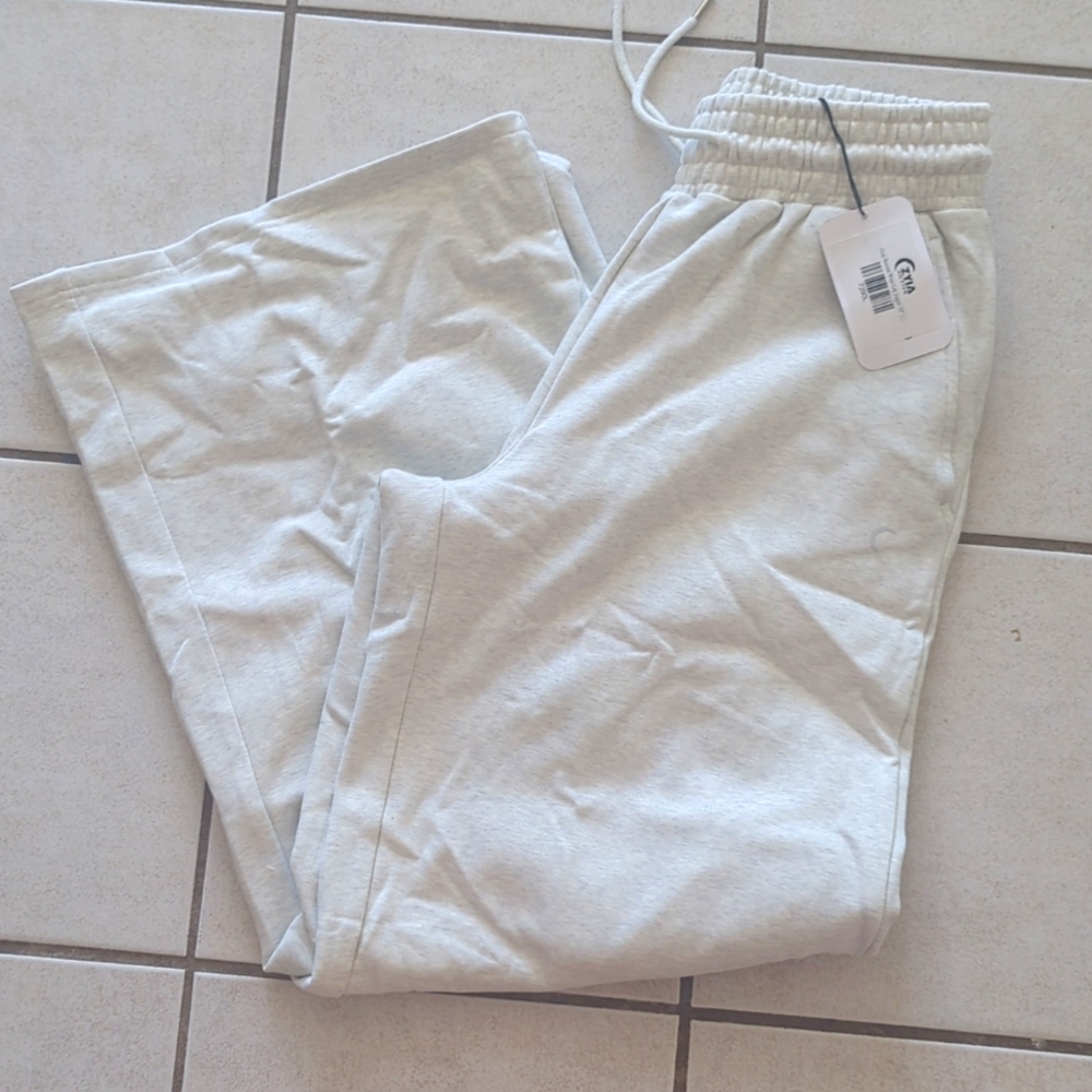 NWT Zyia Retreat Wide Leg Joggers 32” Size Large - Picture 2 of 5